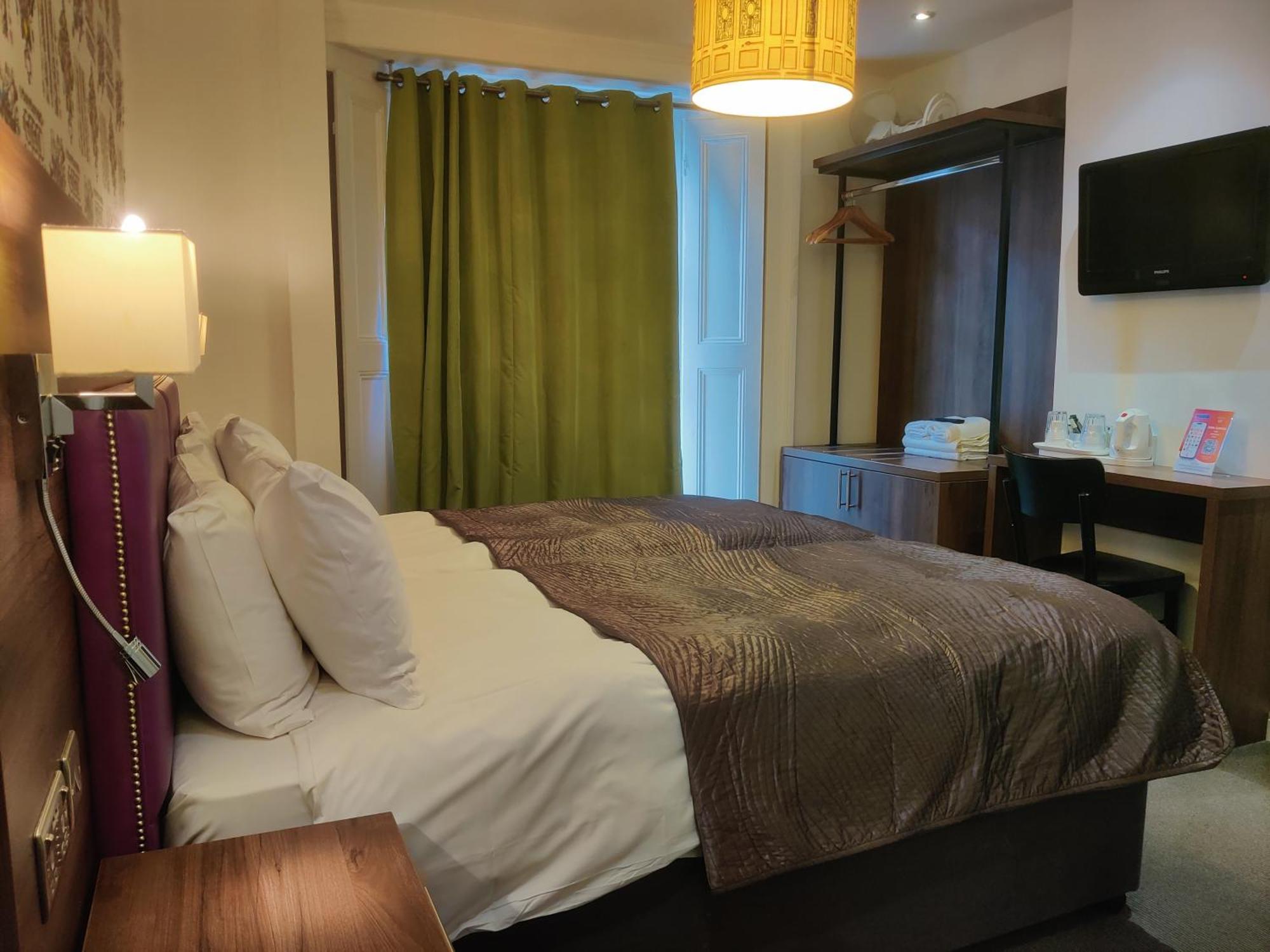 Chelsea House Hotel - B&B Londra Dış mekan fotoğraf